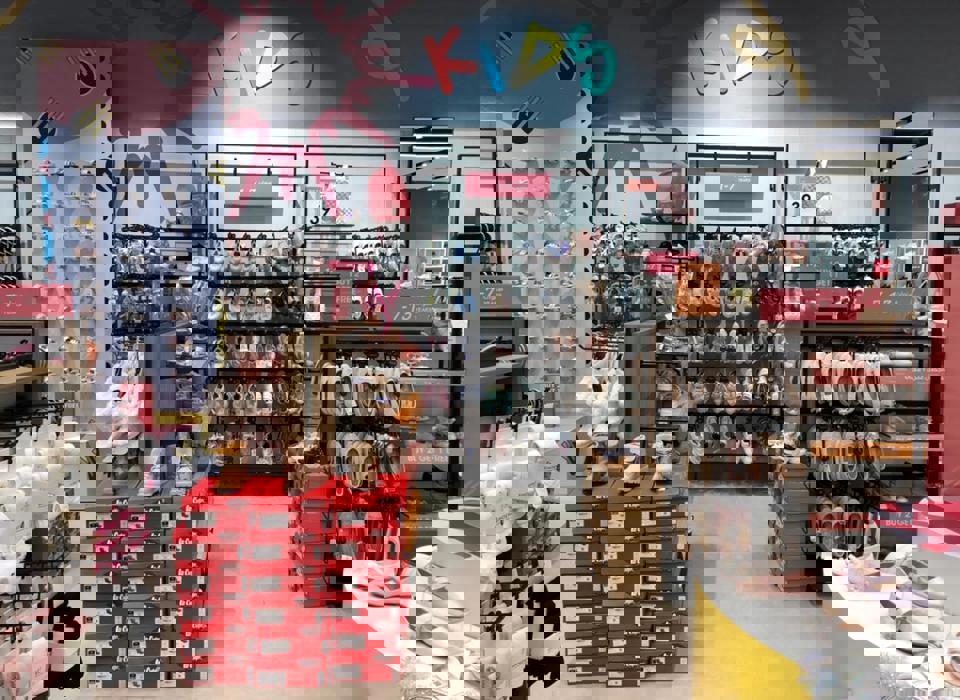 SHOEMART